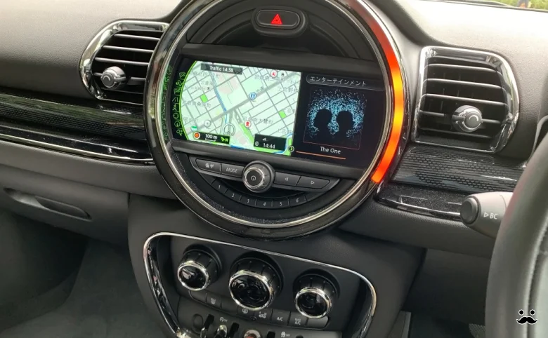 [BMW MINI] アップルカープレイはナビ代わりになる？